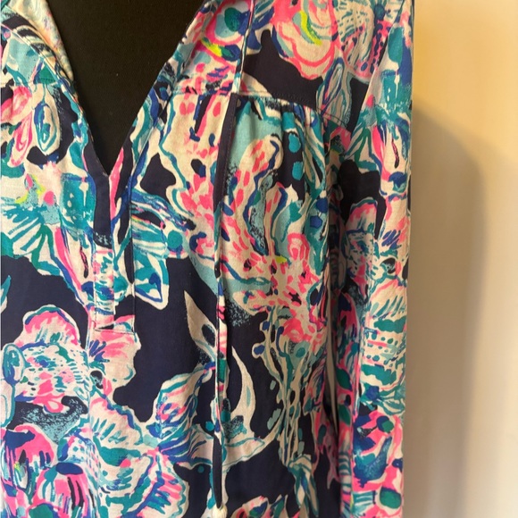Lily Pulitzer Floral Blouse with Tassels medium - Picture 10 of 10